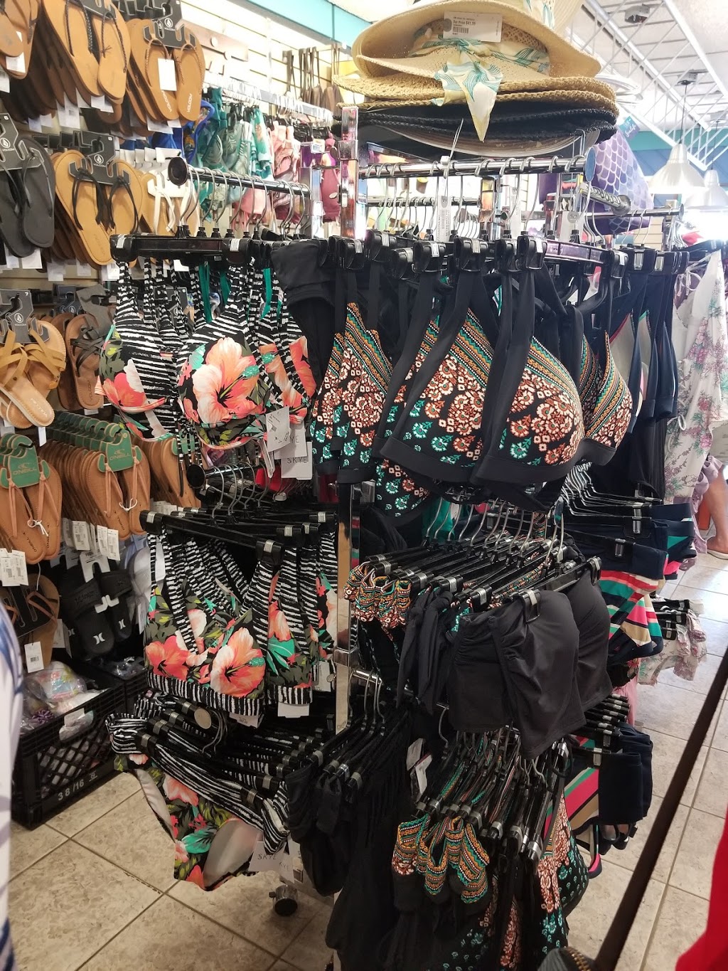 Surf Shop | 15 Walker St, Port Dover, ON N0A 1N0, Canada | Phone: (519) 583-1601