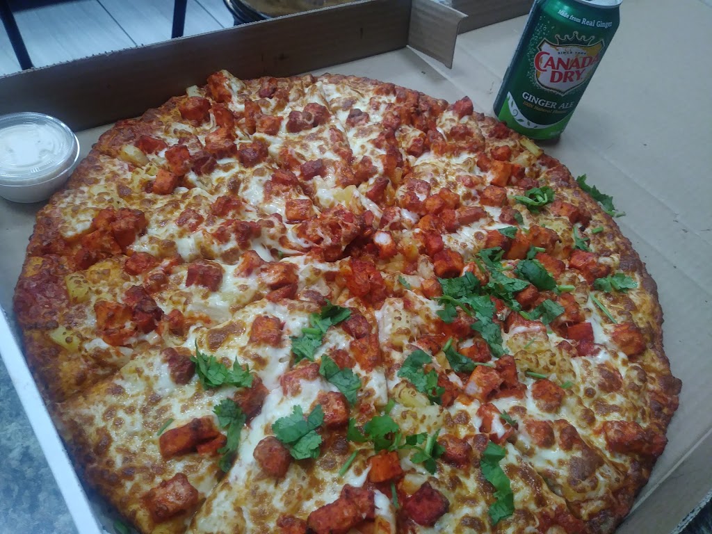 Pizza Circle | 20 Red Maple Dr #5, Brampton, ON L6X 4N7, Canada | Phone: (905) 230-3003