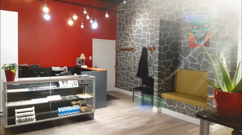 No limit tattoo et piercing | 415 Rue Clemenceau local 206, Québec, QC G1C 7B6, Canada | Phone: (418) 667-5757
