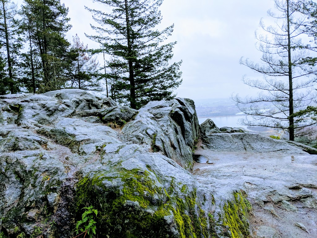 Minnekhada Regional Park | 4000 Quarry Rd, Coquitlam, BC V3E 3H5, Canada | Phone: (604) 520-6442