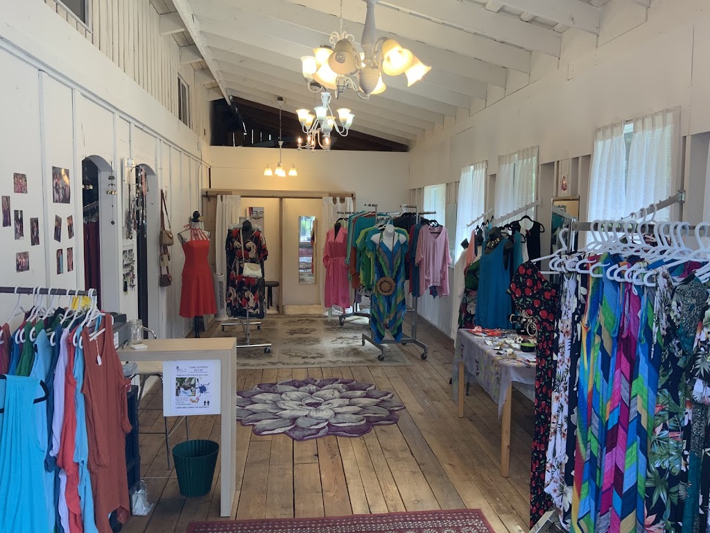Mad Maggies | 3989 Squilax-Anglemont Rd, Scotch Creek, BC V0E 1M5, Canada | Phone: (250) 463-9211