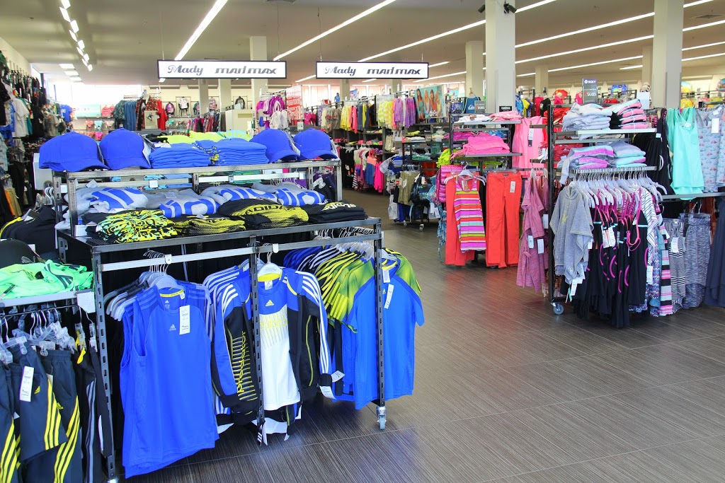 Clément | 1250 Boulevard des Promenades, Saint-Bruno-de-Montarville, QC J3V 6P3, Canada | Phone: (450) 441-0202