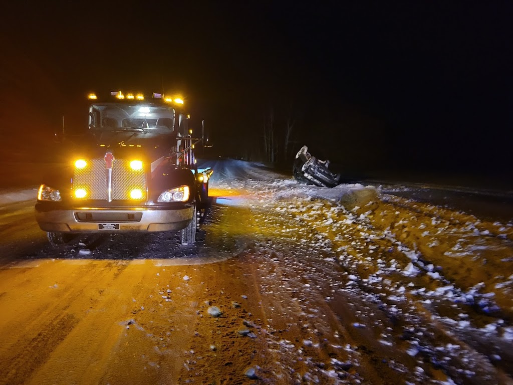 Remorquage Auto Branconnier | 831 Rang du Boulevard, Saint-Barthélemy, QC J0K 1X0, Canada | Phone: (450) 885-3918