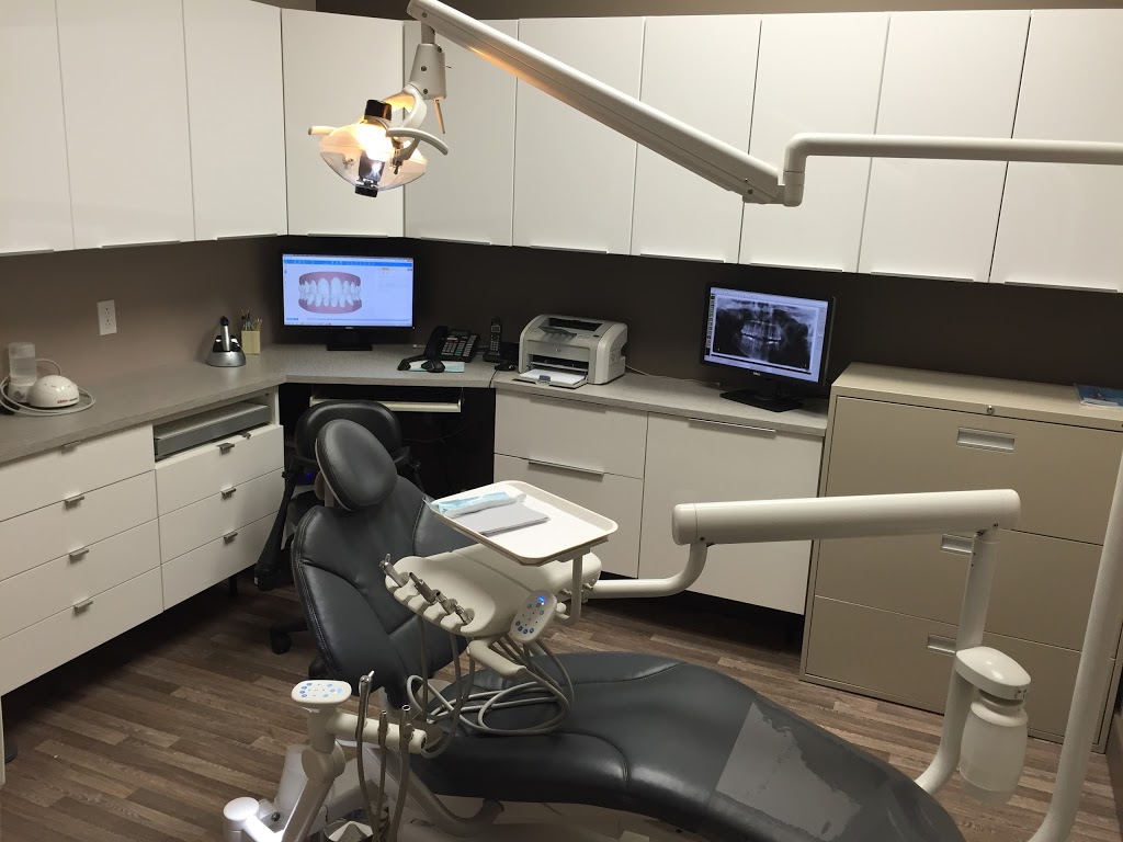 Centre de Soins Dentaires Duvernay | 2495 Boul Saint-Martin Est bureau 16, Laval, QC H7E 4X6, Canada | Phone: (450) 967-4000
