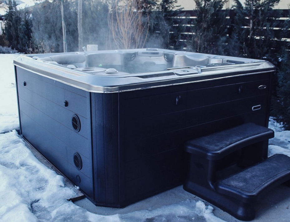 St. Lawrence Pools Patio Furniture Belleville | 40 Hanna Ct, Belleville, ON K8P 5J2, Canada | Phone: (613) 962-2545
