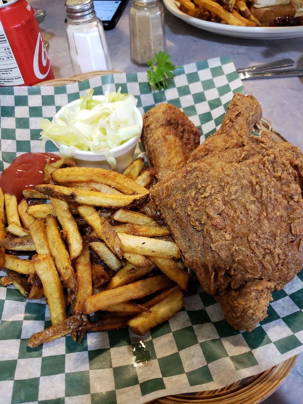 Bistro Family Restaurant | 1225 7th Ave, Invermere, BC V0A 1K0, Canada | Phone: (250) 342-6564
