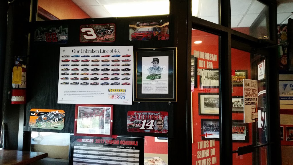 Cutchies Sports Tap & Eatery | 951 Devonshire, Woodstock, ON N4S 5S1, Canada | Phone: (519) 539-5779