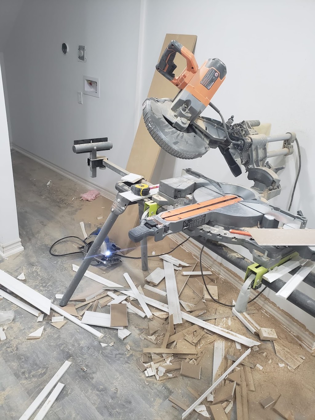 Helpu Construction | 45 Meg Dr #201A, London, ON N6E 2V2, Canada | Phone: (866) 546-0036