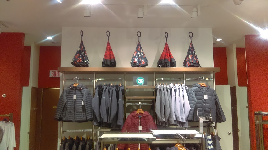 Manteaux Manteaux | Carrefour du Nord, 900 Boulevard Grignon, Saint-Jérôme, QC J7Y 3S7, Canada | Phone: (450) 436-9003