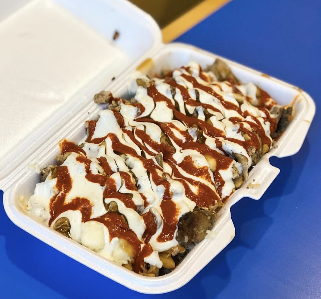 Osmows Shawarma | 400 Scott St, St. Catharines, ON L2N 6T4, Canada | Phone: (905) 935-1234