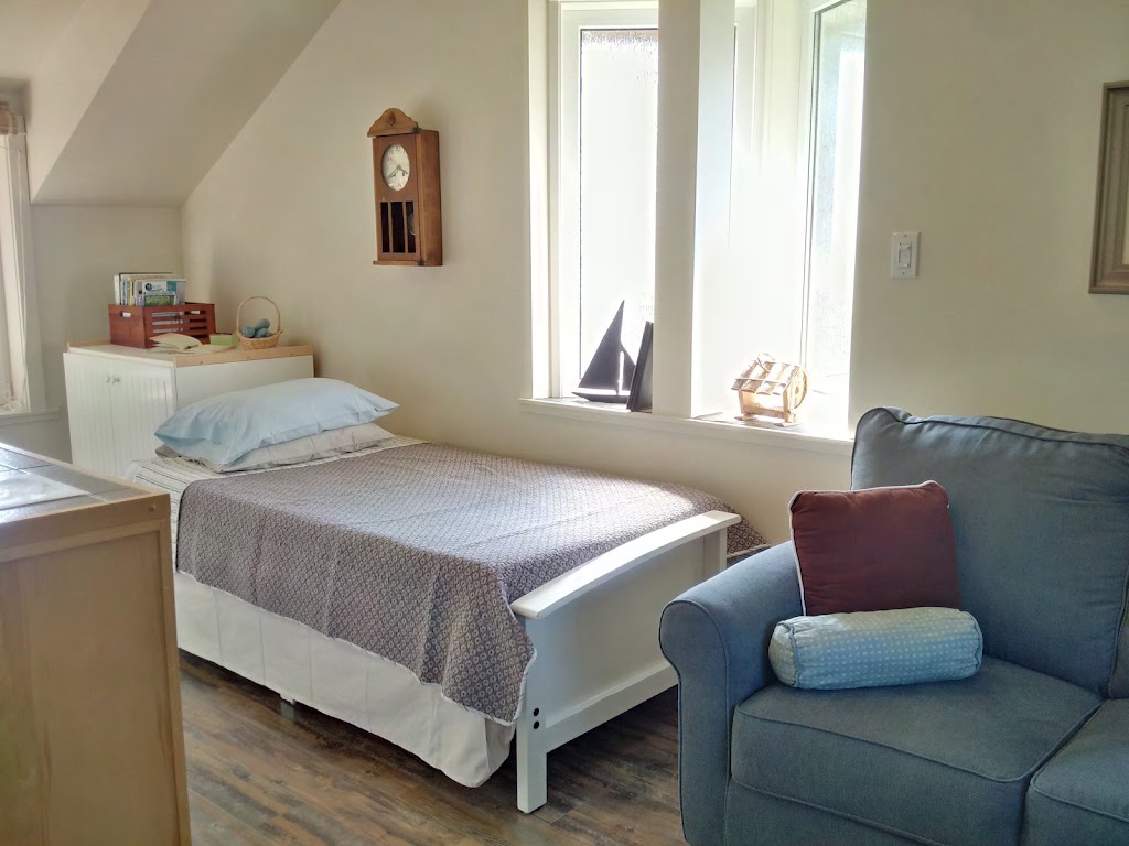Mariners Lookout on Comox Bay | 122 Stafford St, Comox, BC V9M 3W7, Canada | Phone: (250) 898-9010
