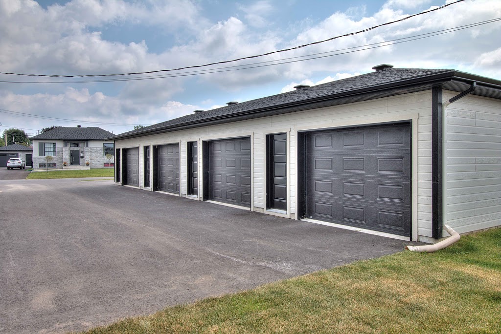 Annas Gardens | 777 Rue de Massabielle, Nicolet, QC J3T 0A9, Canada | Phone: (819) 293-2778