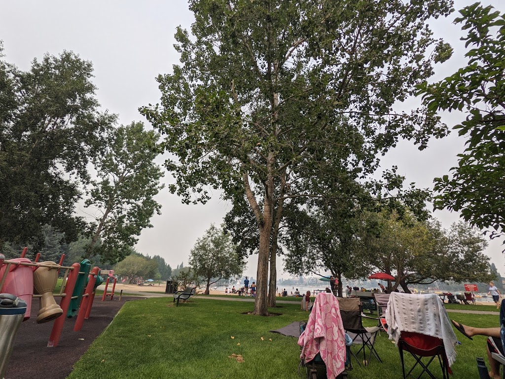 Mckenzie Lake Beach Club | 16199 McKenzie Lake Way SE, Calgary, AB T2Z 1L7, Canada | Phone: (403) 257-1657