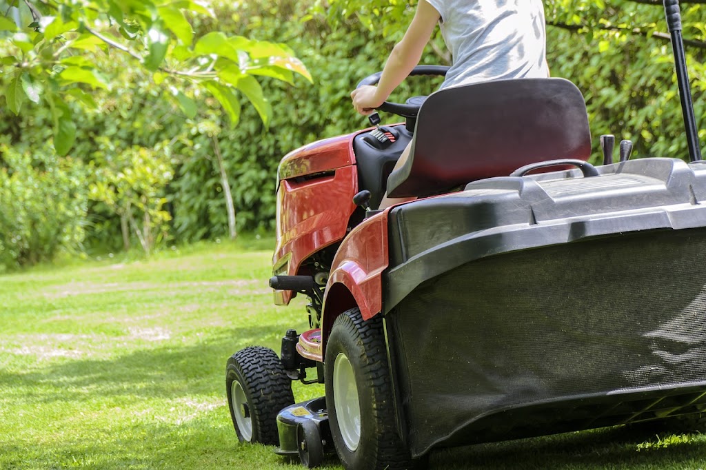 Langley Landscaping Guys | 21661 88 Ave, Langley Twp, BC V1M 2Z9, Canada | Phone: (604) 373-4811