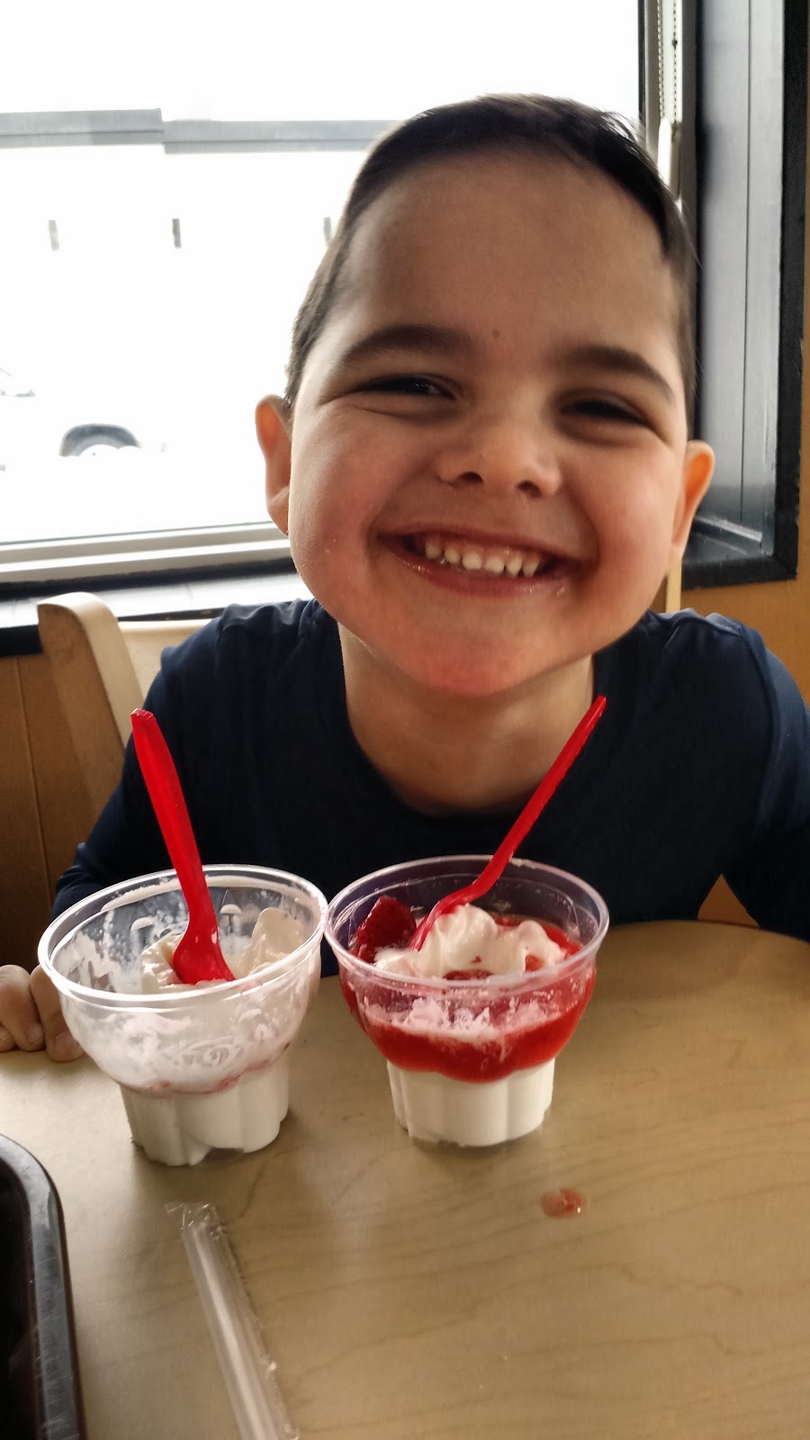 Dairy Queen | 672 Topsail Rd, St. Johns, NL A1E 2E2, Canada | Phone: (709) 368-2671