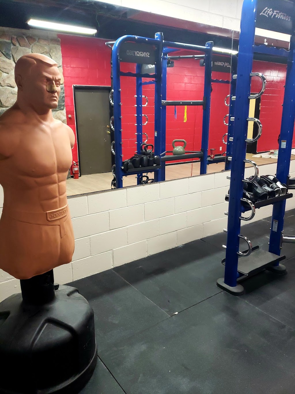 10 Fitness | 8 Trenton St, Trenton, ON K8V 4M9, Canada | Phone: (613) 392-5300