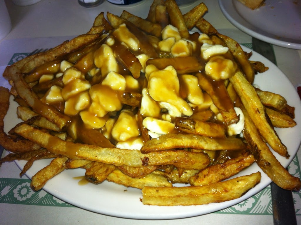 Restaurant Ti-Polo | Rt Canada, 100 Hwy 133, Henryville, QC J0J 1E0, Canada | Phone: (450) 299-2424