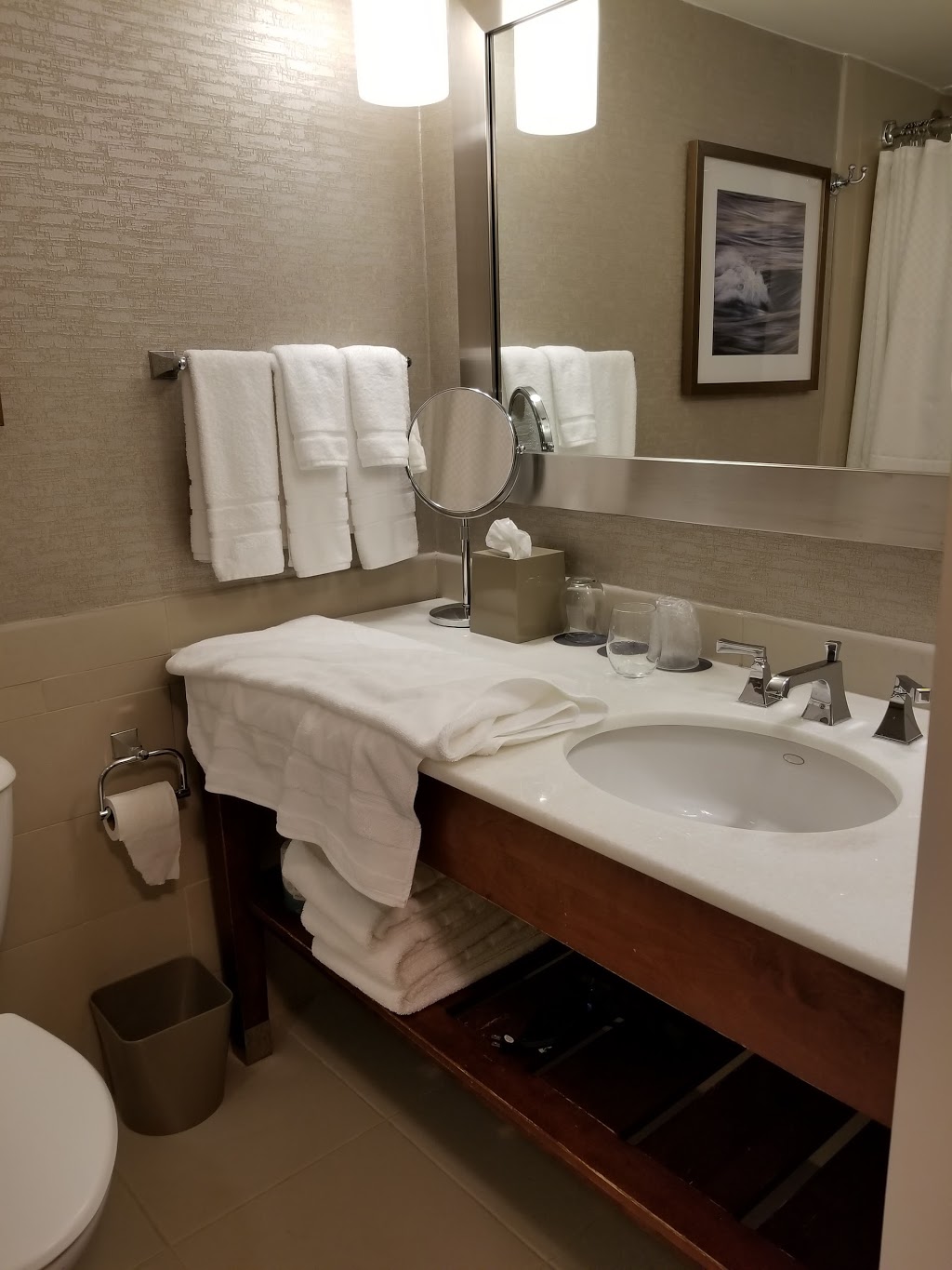 The Westin Toronto Airport | 950 Dixon Rd, Etobicoke, ON M9W 5N4, Canada | Phone: (416) 675-9444