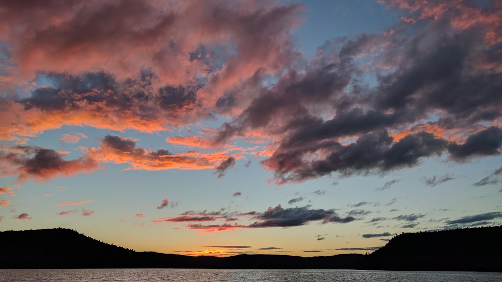 Camping Lake Small Batiscan | Chemin du Petit-Lac-Batiscan, Saint-Raymond, QC G3L 0A1, Canada | Phone: (418) 337-4545