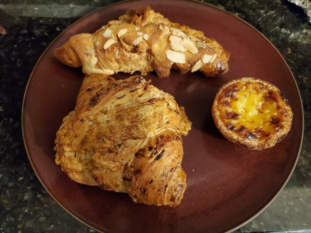 Belles Bakery | 262 Dupont St, Toronto, ON M5R 1V7, Canada | Phone: (416) 929-7767