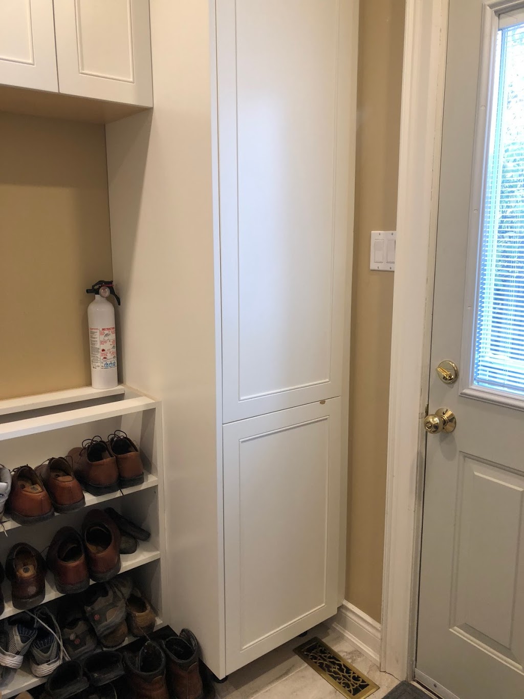 Candu Millwork Inc. | 373 Wyecroft Rd Unit B, Oakville, ON L6K 2H2, Canada | Phone: (905) 849-0368