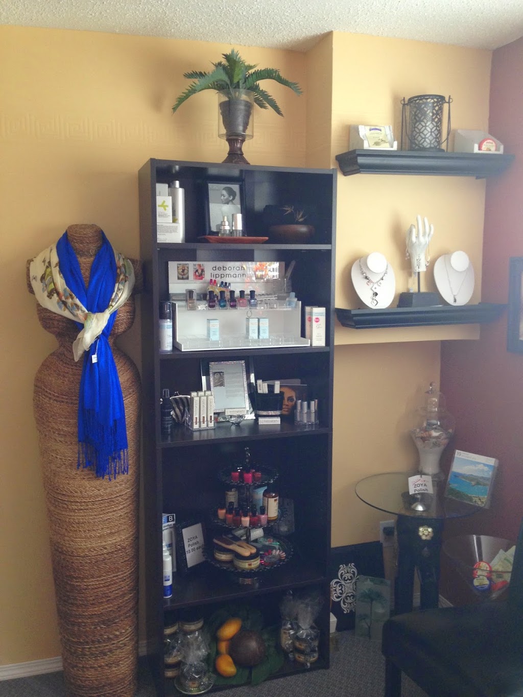 Electrolysis Regina - Hidden Gem Spa | 11 Willingdon Bay, Regina, SK S4X 2J7, Canada | Phone: (306) 522-8040
