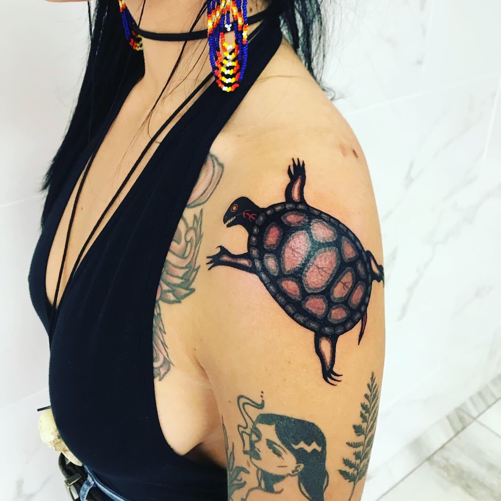 Carte Blanche Tattoo Studio + Art Gallery | 66 Gerrard St E Unit 202, Toronto, ON M5B 2M2, Canada | Phone: (647) 245-4123