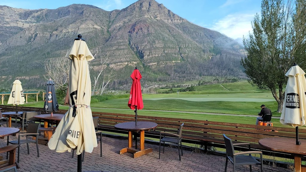 Stanleys BBQ Grill House | 215 Mountain View Rd, Waterton Lakes National Park of Canada, 215 Mount View Road, Waterton Park, AB T0K 2M0, Canada | Phone: (403) 859-0003