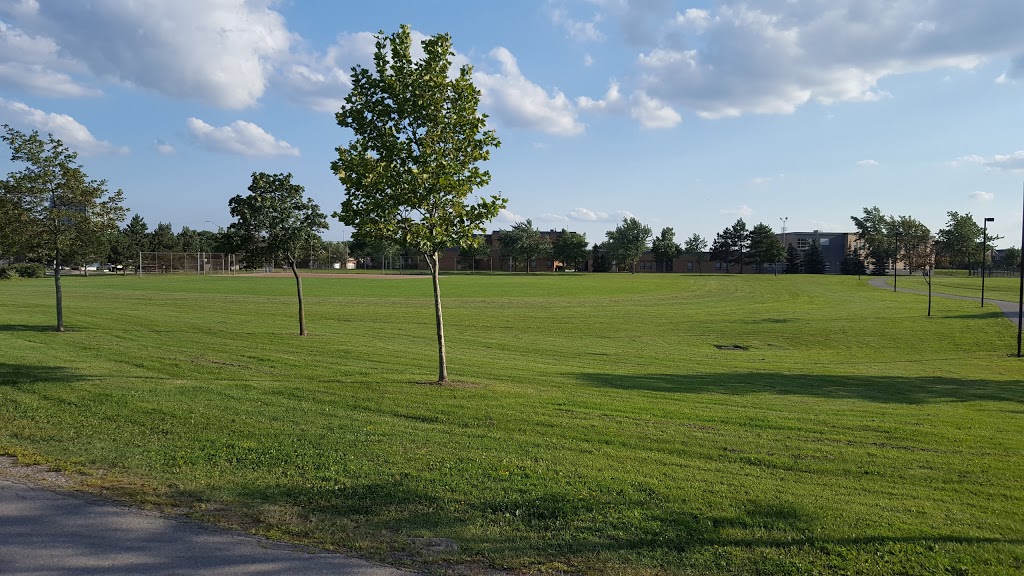 Heritage Hills Park | 324 Winfield Terrace, Mississauga, ON L5R 1N5, Canada