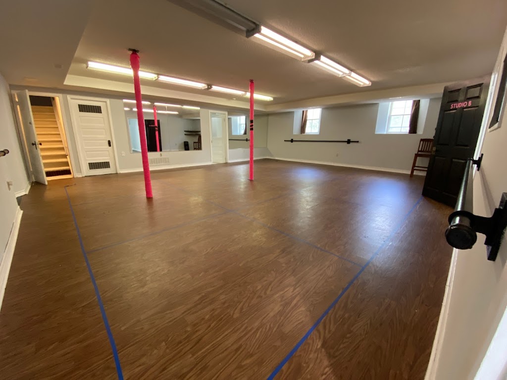 Alyssas Dance Academy | 180 Church St, Keswick, ON L4P 1J5, Canada | Phone: (289) 264-6955