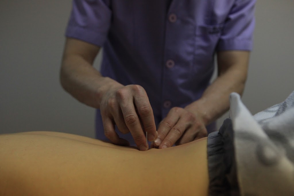 Gloria Wellness and Acupuncture Clinic | 102-1061 Ridgeway Ave, Coquitlam, BC V3J 1S6, Canada | Phone: (604) 671-1007