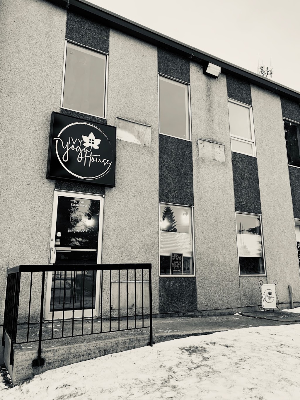 Ivy Yoga House Ltd | 368 Edson St #50, Saskatoon, SK S7J 0P9, Canada | Phone: (306) 281-2552