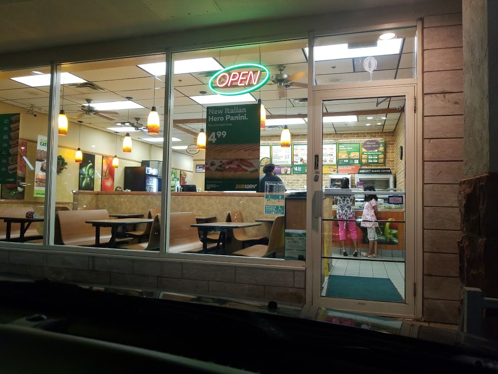 Subway | 3045 Clayhill Rd Unit 10, Mississauga, ON L5B 4L2, Canada | Phone: (905) 306-0528