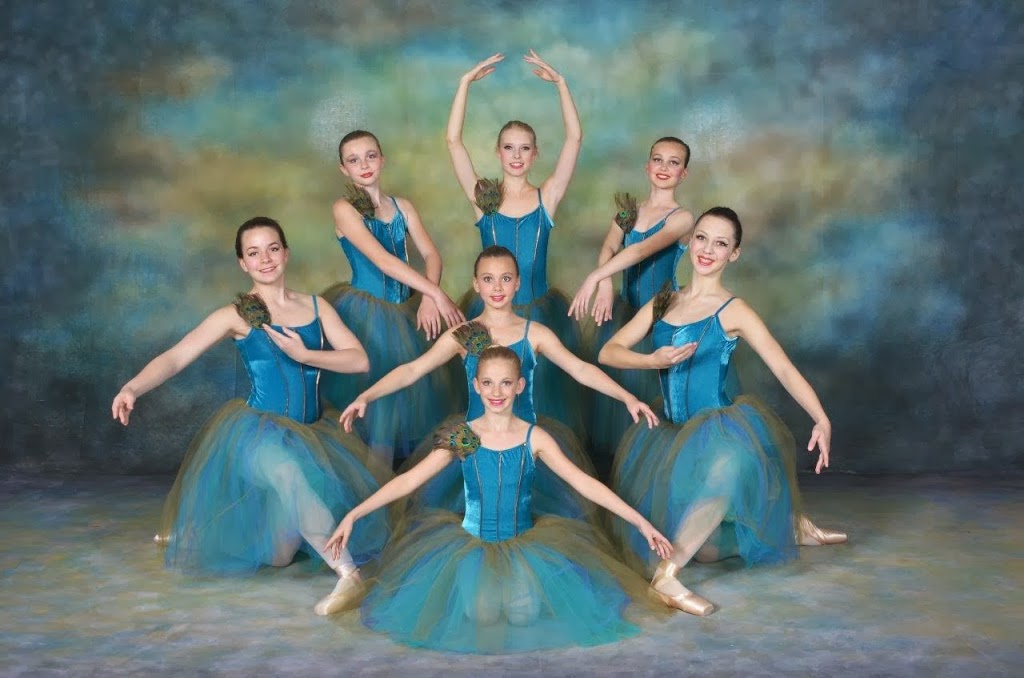 Collingwood School of Dance | 10114 ON-26 #1, Collingwood, ON L9Y 3Z1, Canada | Phone: (705) 293-7722