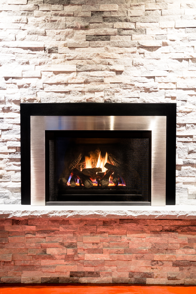 Pro du foyer JB | 555 Montée Saint-François, Laval, QC H7C 2S8, Canada | Phone: (514) 506-2371