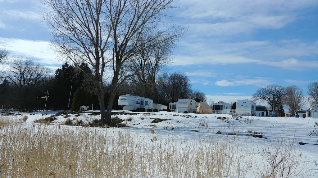 Camping Le Marquis | 1630 Rue Notre-Dame, Saint-Sulpice, QC J5W 3V5, Canada | Phone: (450) 589-5147