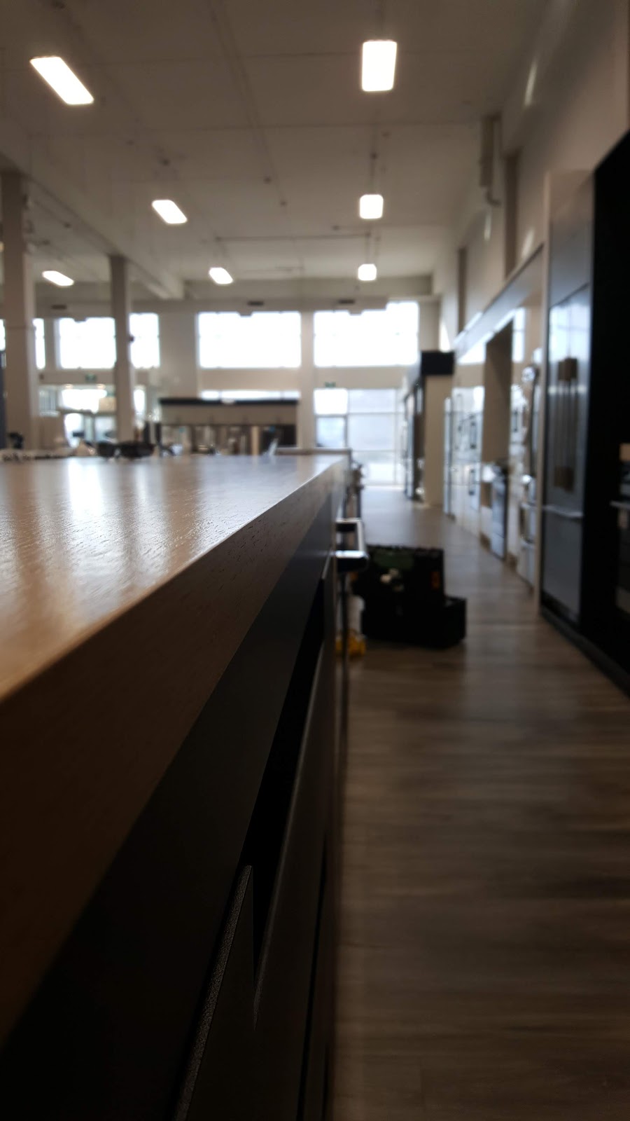 Coast Appliances - Abbotsford | 34445 Marshall Rd, Abbotsford, BC V2S 5Z1, Canada | Phone: (604) 859-3373
