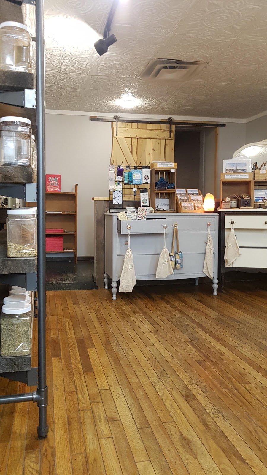 The Island Jar | 15 Water St E, Little Current, ON P0P 1K0, Canada | Phone: (705) 368-1881