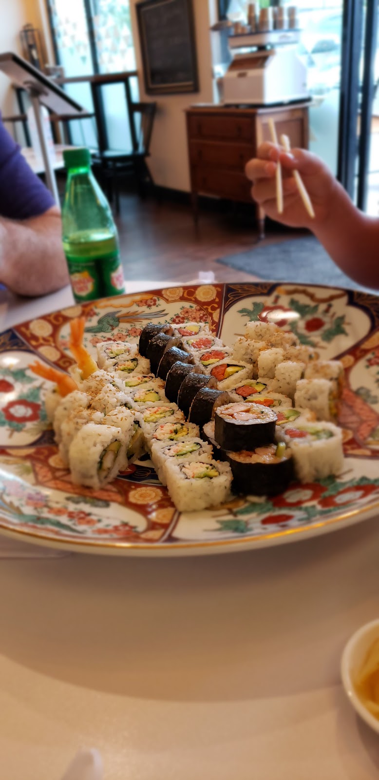 Sushi KOJO Westside | 3466 Carrington Rd #101, Westbank, BC V4T 3C1, Canada | Phone: (778) 754-5554