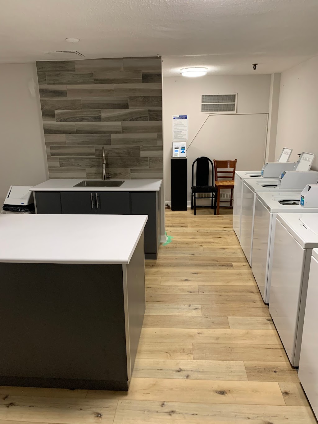 Prime Renovation Inc | 93 Chamomile Dr, Hamilton, ON L8W 0B9, Canada | Phone: (905) 869-2980