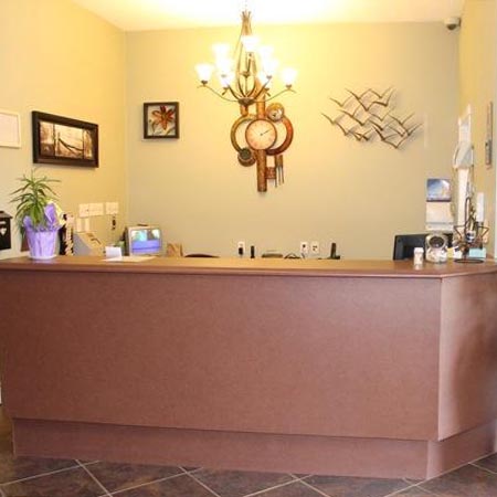 Travellers Inn Summerside | 80 All Weather Hwy, Summerside, PE C1N 4P3, Canada | Phone: (902) 436-9100