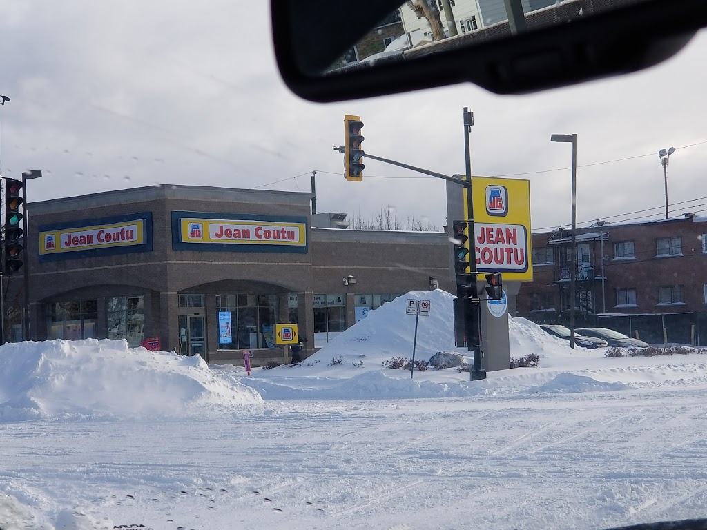PJC Jean Coutu | 8500 Boulevard Châteauneuf, Anjou, QC H1K 5G3, Canada | Phone: (514) 352-9920