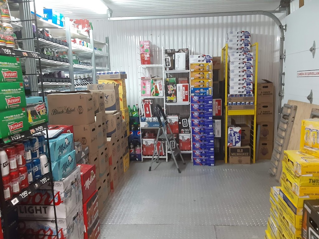 Dépanneur St-André | 49 Rue Saint-André, Rivière-du-Loup, QC G5R 3J2, Canada | Phone: (418) 860-4040