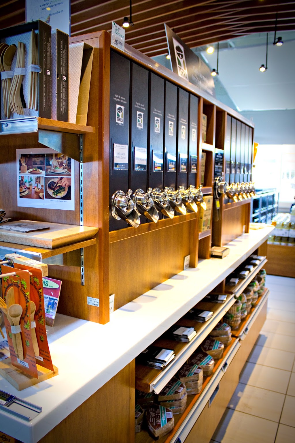 Avril Supermarché Santé Brossard | 8600 Boulevard Leduc, Brossard, QC J4Y 0G6, Canada | Phone: (450) 443-4127