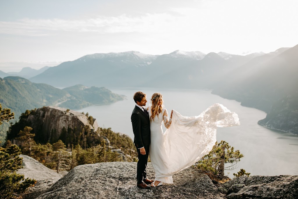 Candice Marie Photography - BC Wedding & Elopement Photographer | 2226 St Johns St, Port Moody, BC V3H 2A7, Canada | Phone: (778) 863-8805