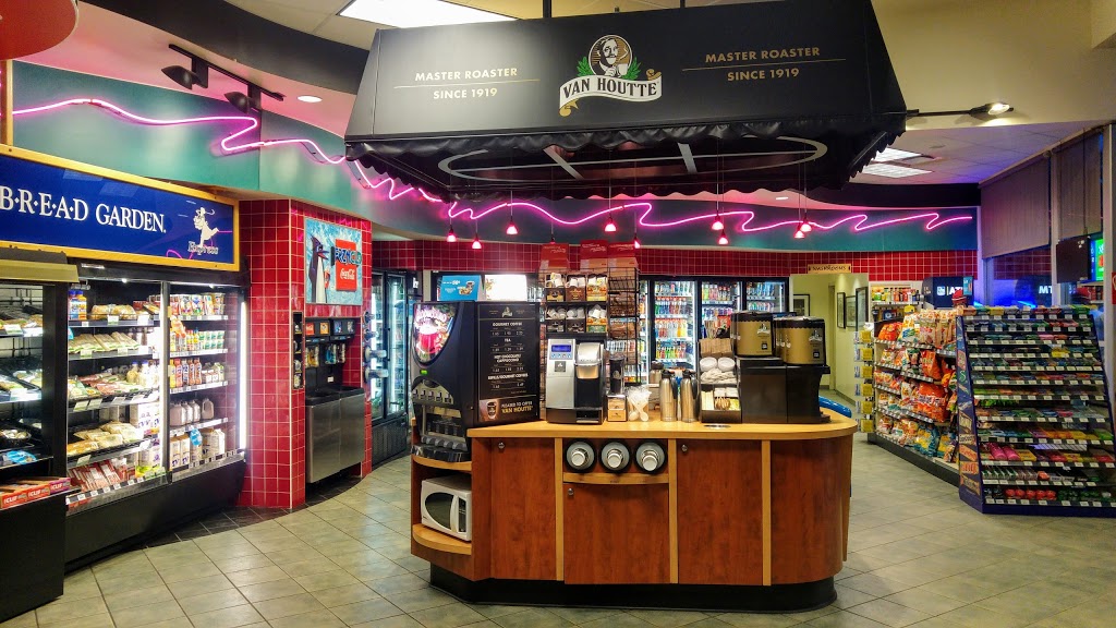 Triple Os Chevron Hope | Old, 587 Hope St, Hope, BC V0X 1L0, Canada | Phone: (604) 860-4287