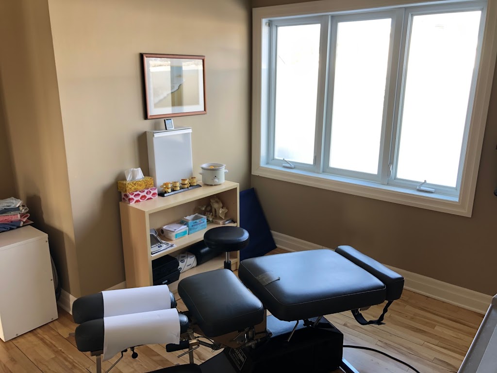 Chiro Clinique Bernard | 6 Rue De La Salle, Beloeil, QC J3G 3M3, Canada | Phone: (450) 467-9992