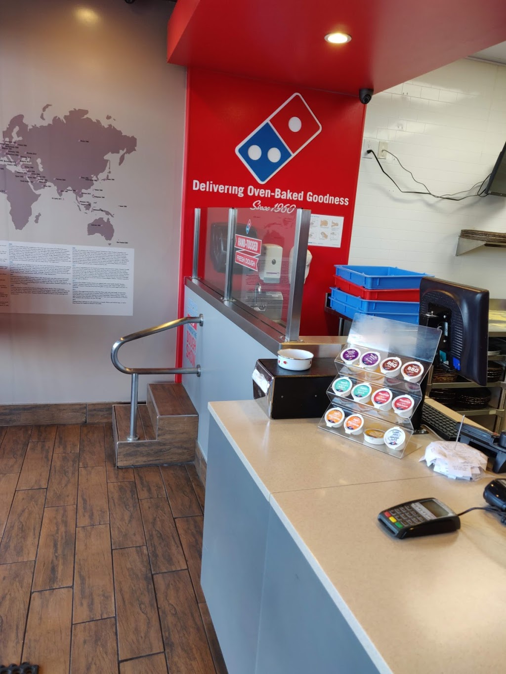 Dominos Pizza | 188 Barton St, Stoney Creek, ON L8E 4W3, Canada | Phone: (905) 664-7271