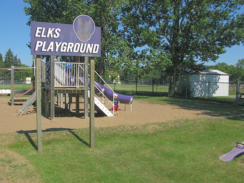 Indian Head Swimming Pool | 800 Grand Ave, Indian Head, SK S0G 2K0, Canada | Phone: (306) 695-3627