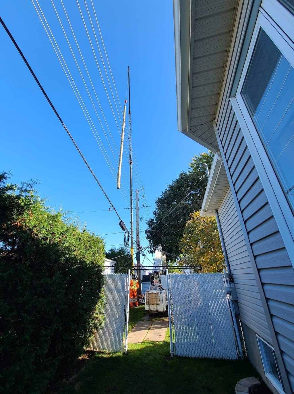 Laporte Et Fils Inc | 1710 Bd de la Cité des Jeunes, Les Cèdres, QC J7T 1K9, Canada | Phone: (450) 452-0400